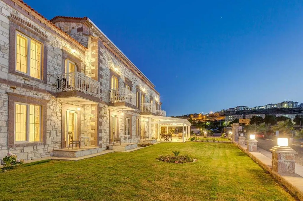 General view, Navali̇a Otel, Izmir