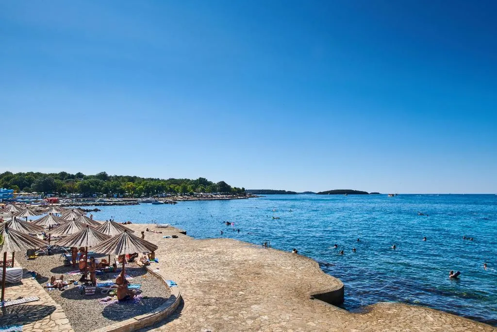 Beach, Hotel Delfin Plava Laguna, Istria