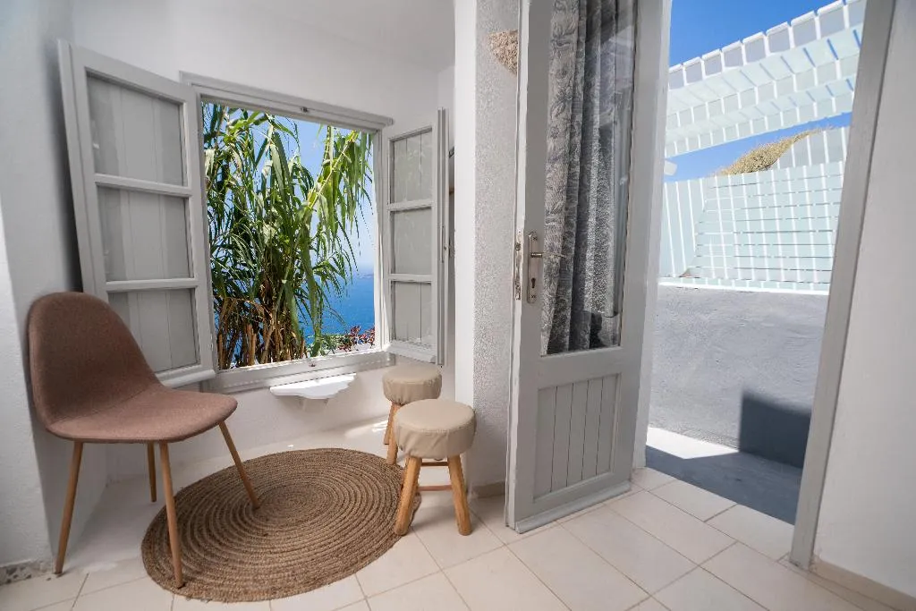DOUBLE ONE BEDROOM Room, Iatis View Collection, Santorini