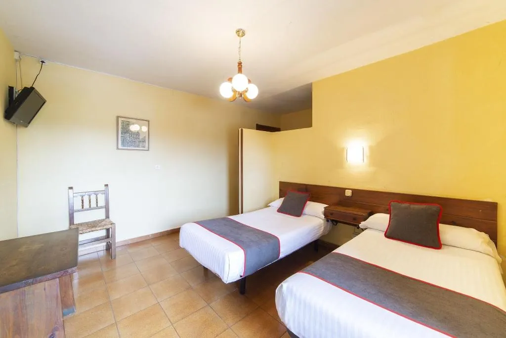 Room, Hotel Mavi, Madrid