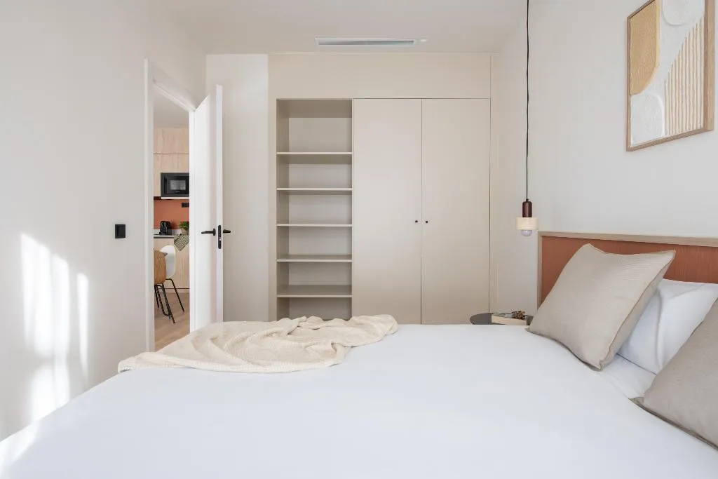 APARTMENT ONE BEDROOM Room, Libere Seville Plaza Nueva, Seville
