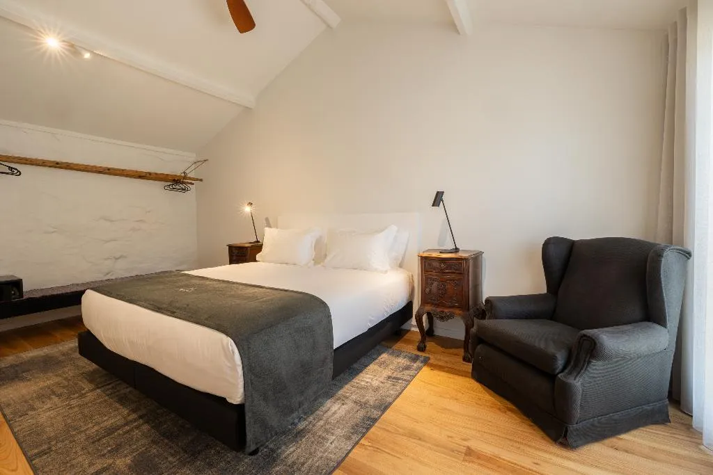 APARTMENT TWO BEDROOMS Room, CasaNova Farmhouse, Porto