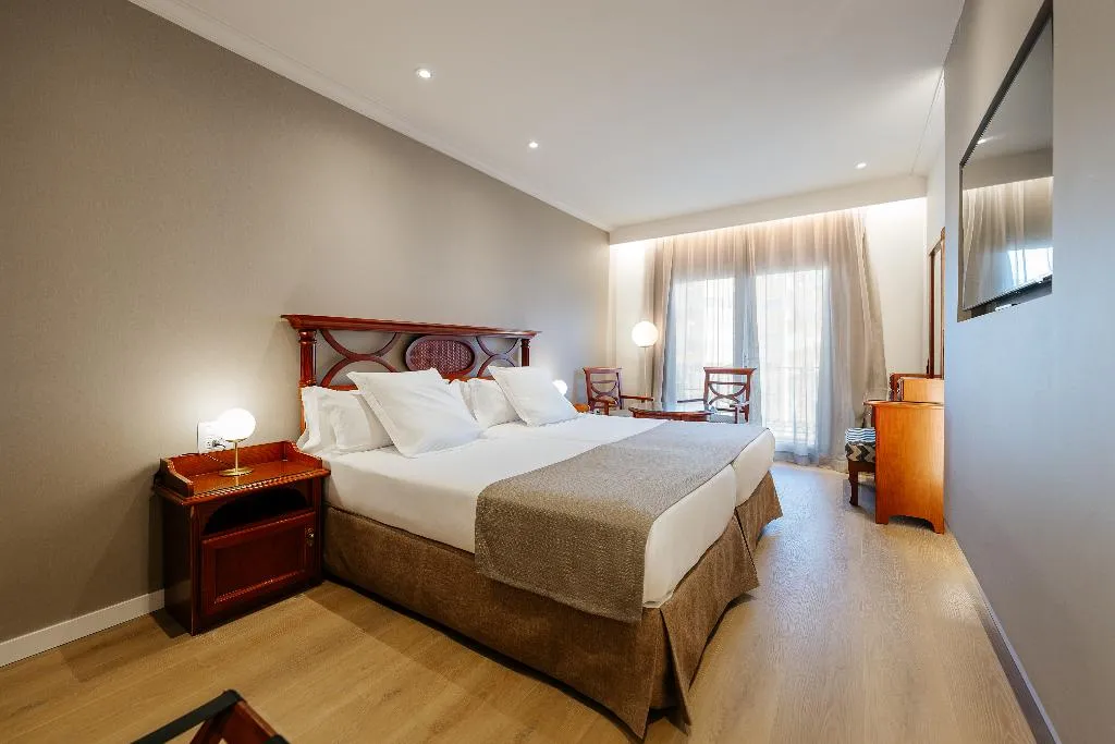 DOUBLE SINGLE USE CITY VIEW Room, Hotel Reveron Plaza, Tenerife