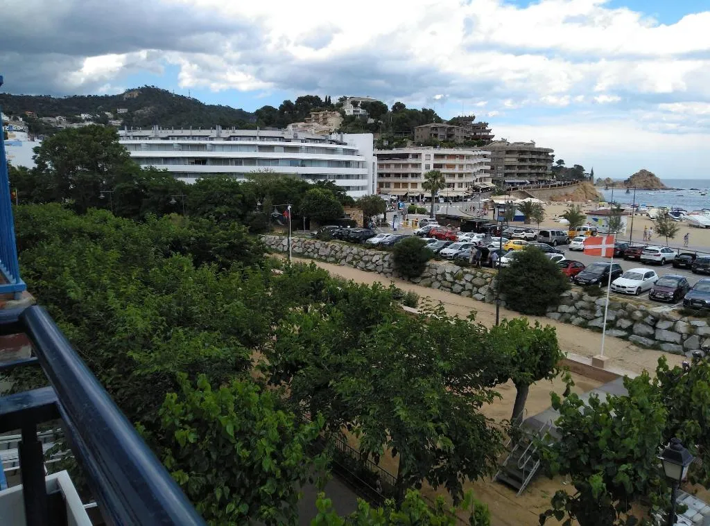 Room, Corisco, Costa Brava