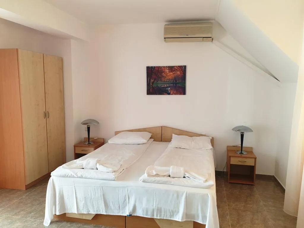 APARTMENT TWO BEDROOMS Room, DOLCE VITA Apart Complex, Bourgas