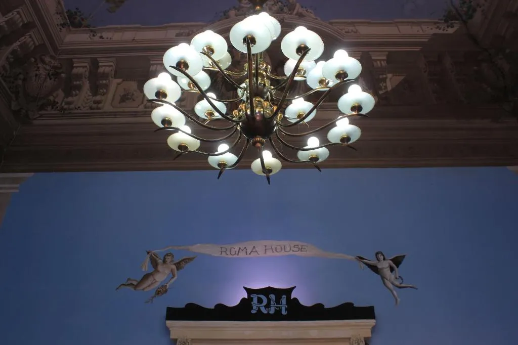 Lobby, The Roma House, Naples