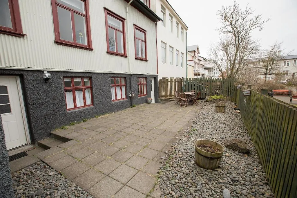 Terrace, Central Guesthouse Reykjavik, Reykjavik