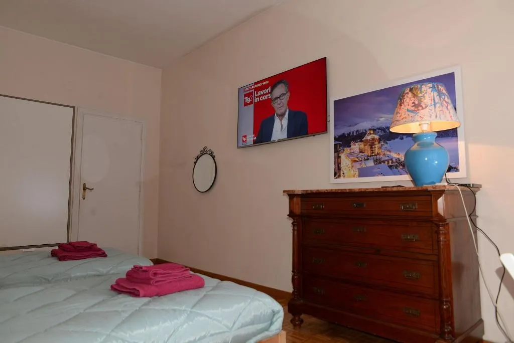 Room, Emilio's Home, Rome