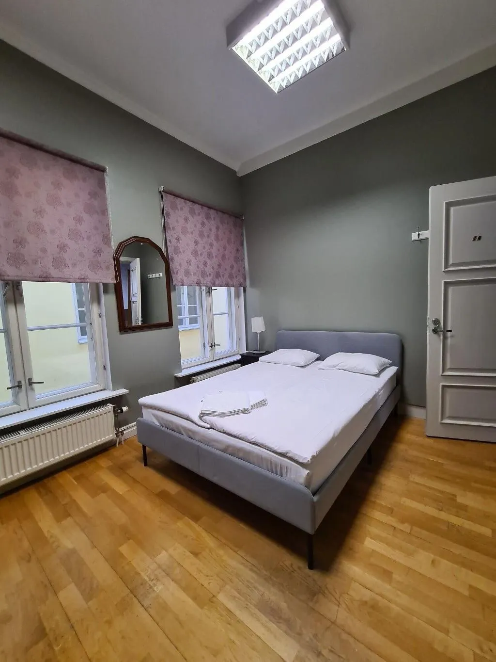 Room, Tallinn Apartments & Rooms - Old Town, Tallinn