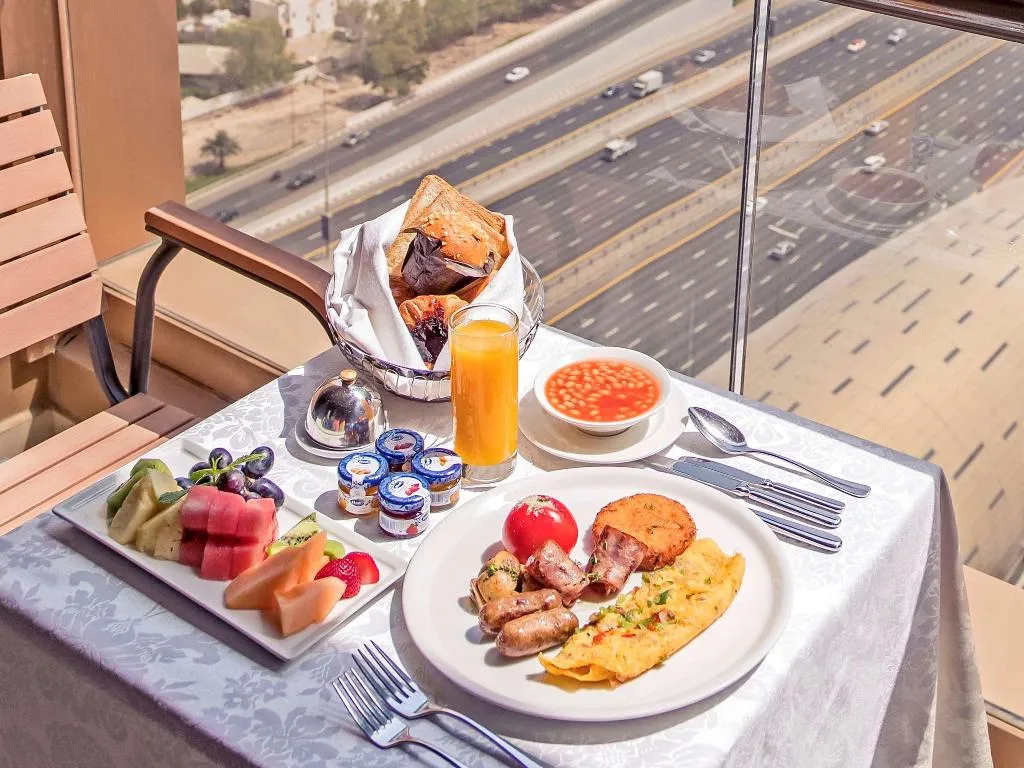 Restaurant, Hotel Apartments Dubai Barsha Heights, Dubai