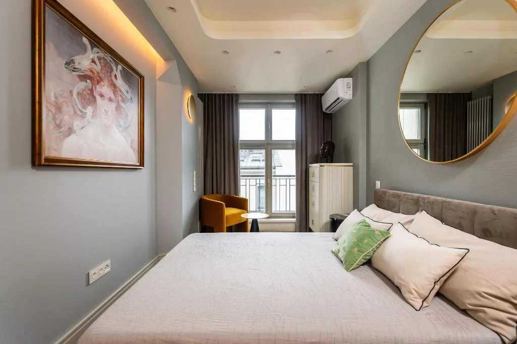APARTMENT THREE BEDROOMS WITH KITCHENETTE Room, Art Boutique ApartHotel, Krakow