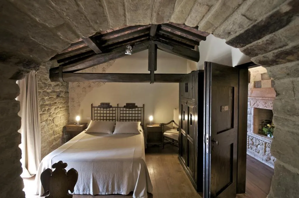 Room, Castello di Monterone, Perugia
