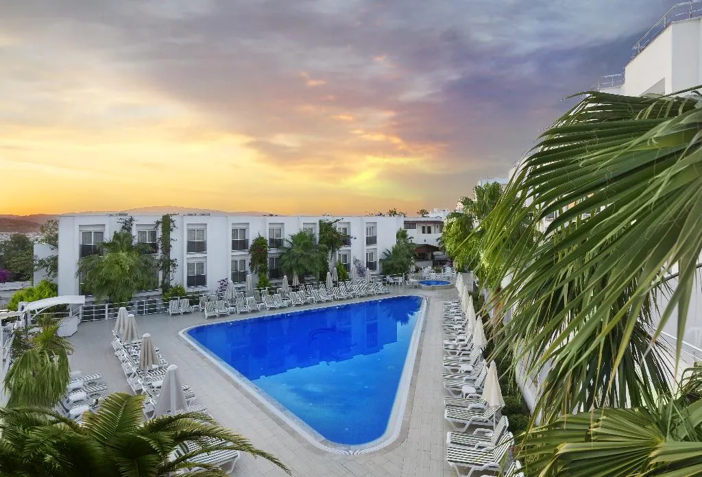 Pool, Club Hotel Shark, Bodrum