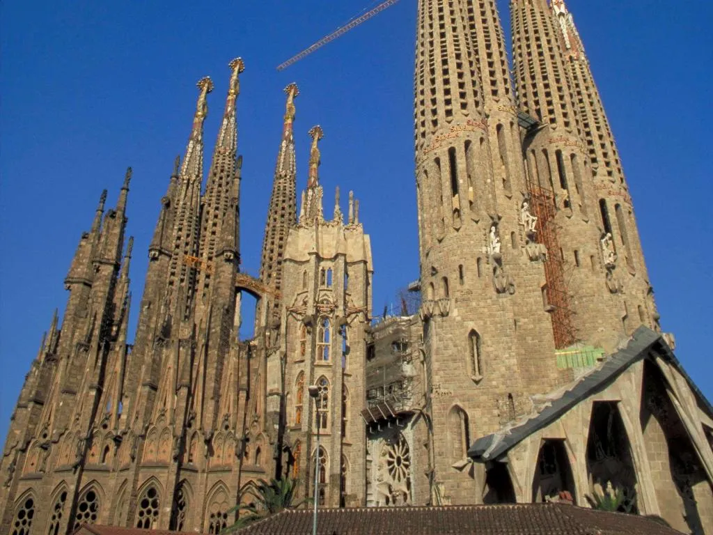 Sports and Entertainment, Ibis Barcelona Centro (Sagrada Familia), Barcelona