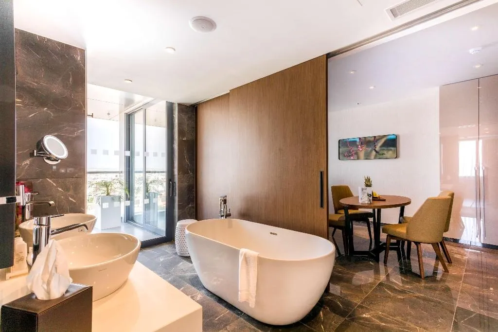 Room, Radisson Blu Hotel Larnaca, Cyprus