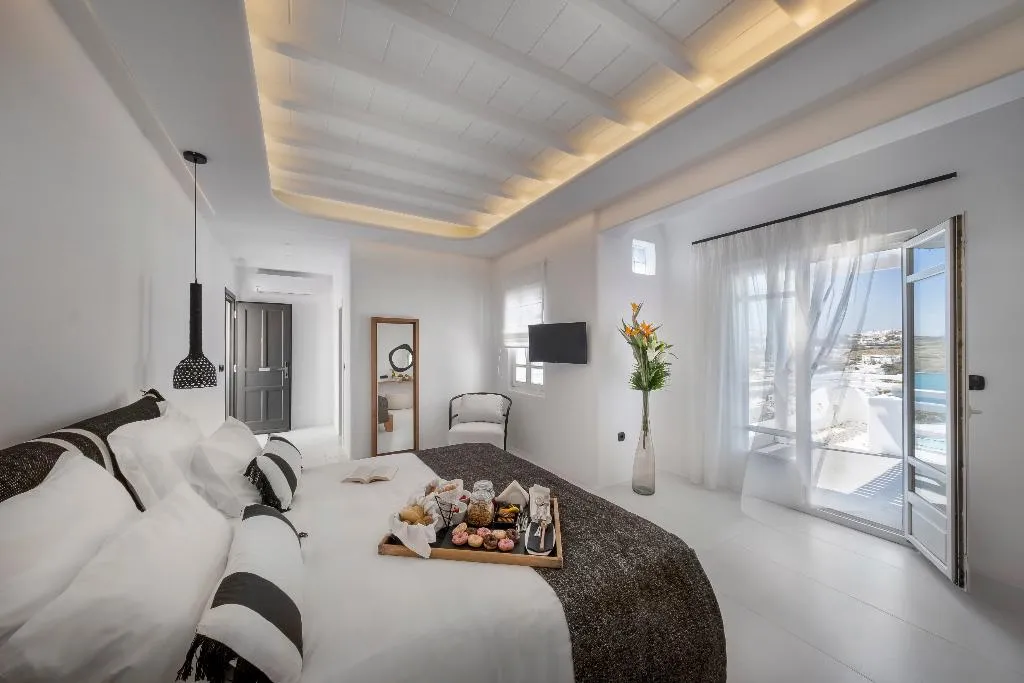 JUNIOR SUITE WITH JACUZZI Room, Deliades, Mykonos