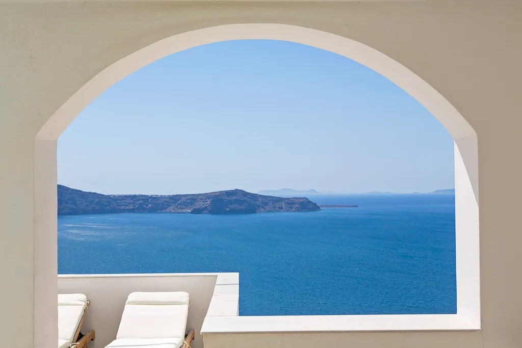 Pool, Atlantis, Santorini