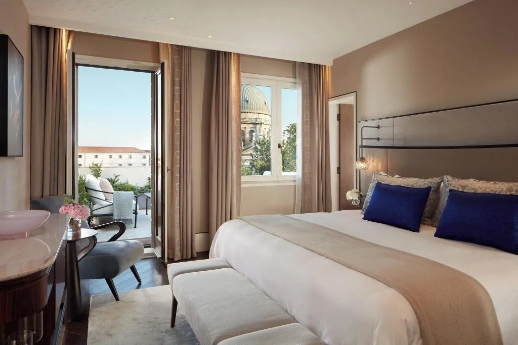 Room, The St Regis Venice, Venice