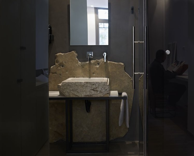 Innathens Hotel, Athens