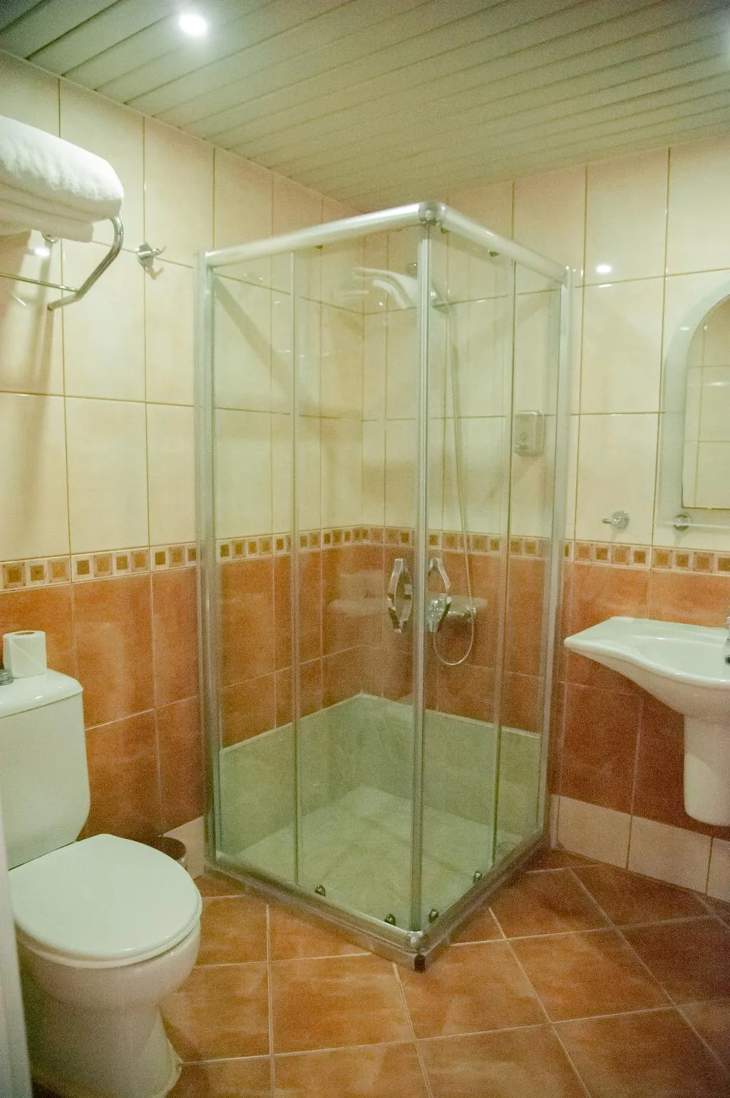 Room, Grand Bahama Beach Hotel, Antalya