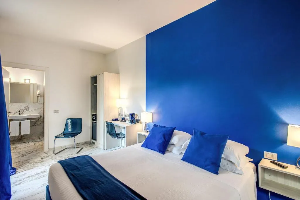 JUNIOR SUITE TWO BEDS Room, Boston, Florence