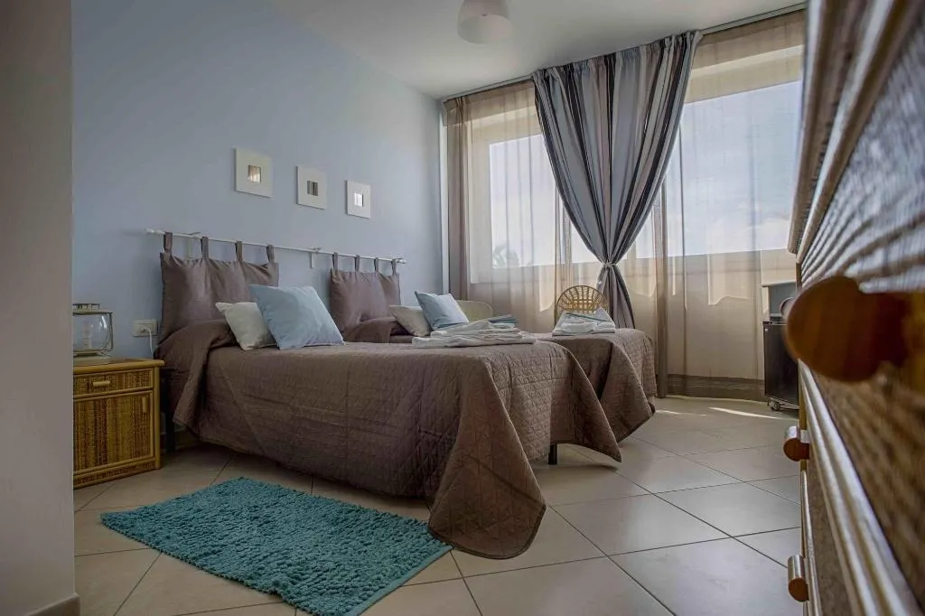 Room, B B L Approdo, Catania