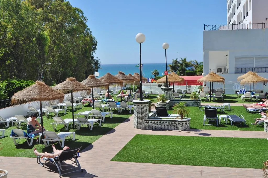 Pool, First Flatotel International, Costa Del Sol