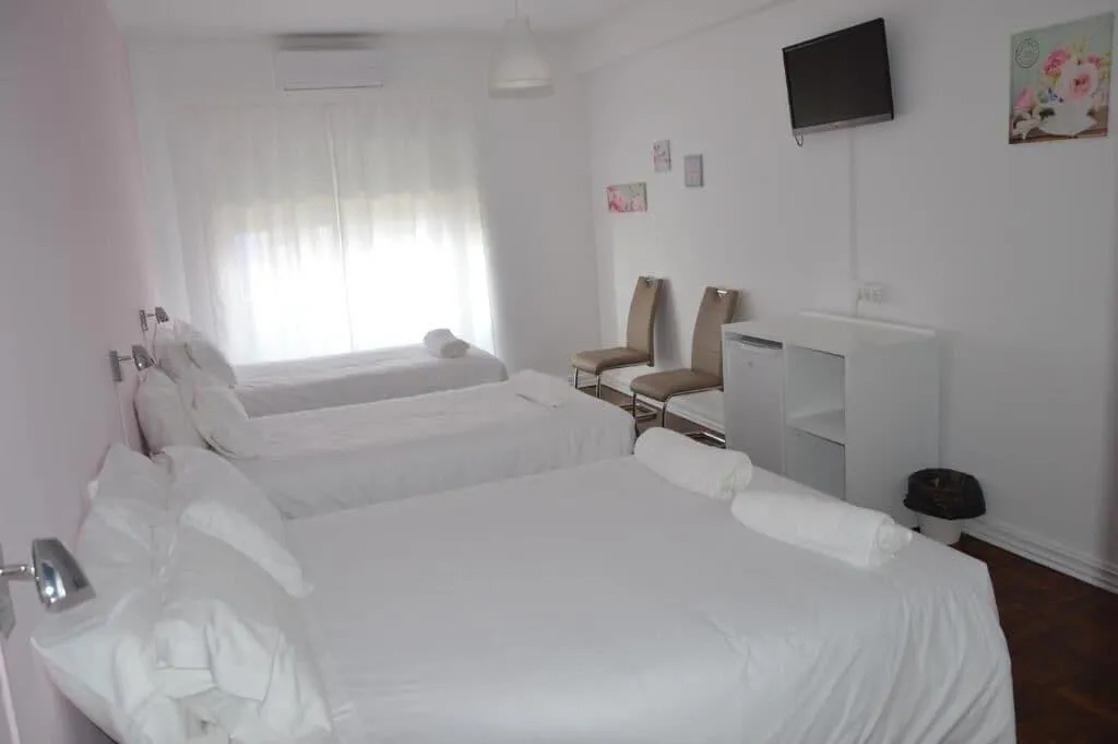 Room, Lx Center Guesthouse, Lisbon