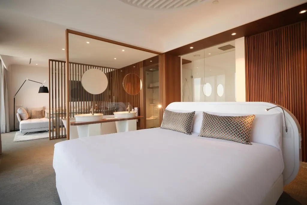 SUITE PREMIUM Room, Hotel Marina Badalona, Barcelona