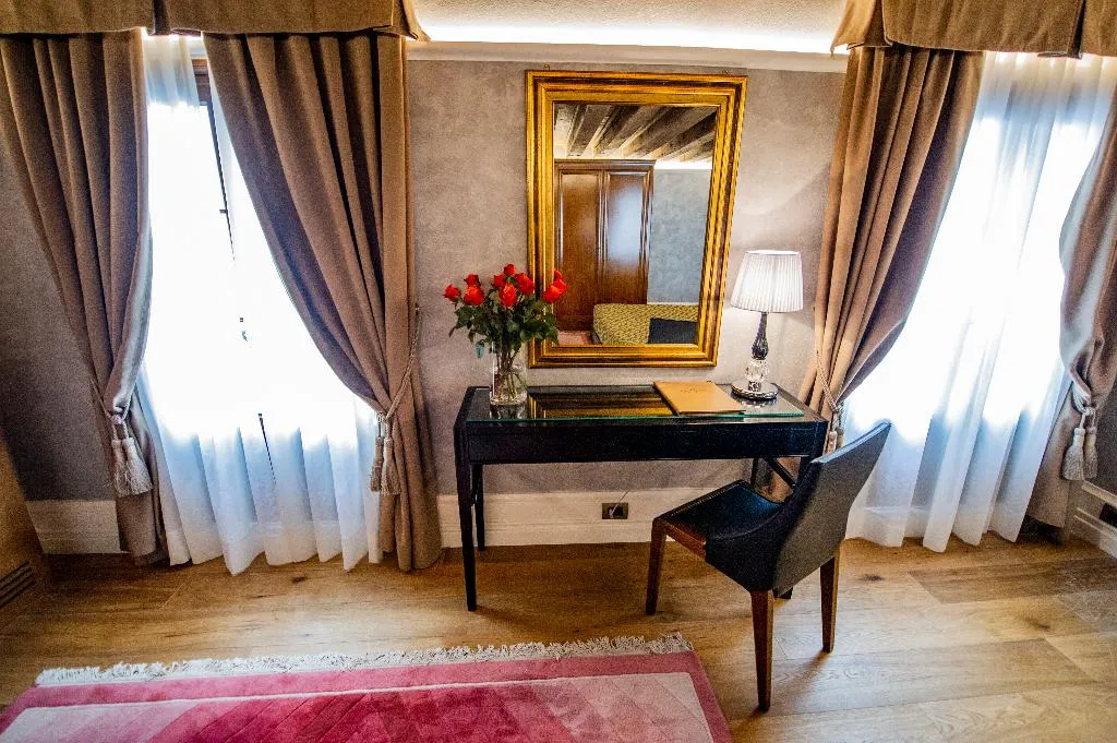 DOUBLE DELUXE Room, EGO' Residence Venice, Venice