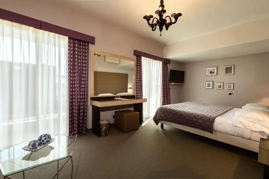 Room, Hotel Continental Wellness & Spa, Milan