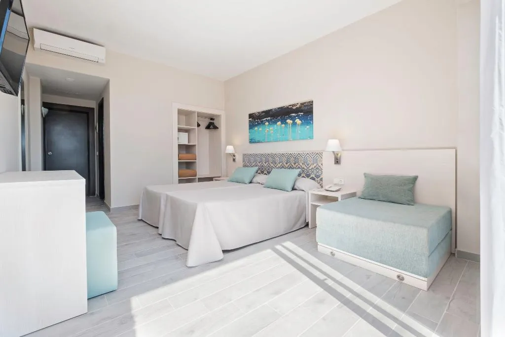 TWIN STANDARD Room, AzuLine Hotel Llevant, Ibiza