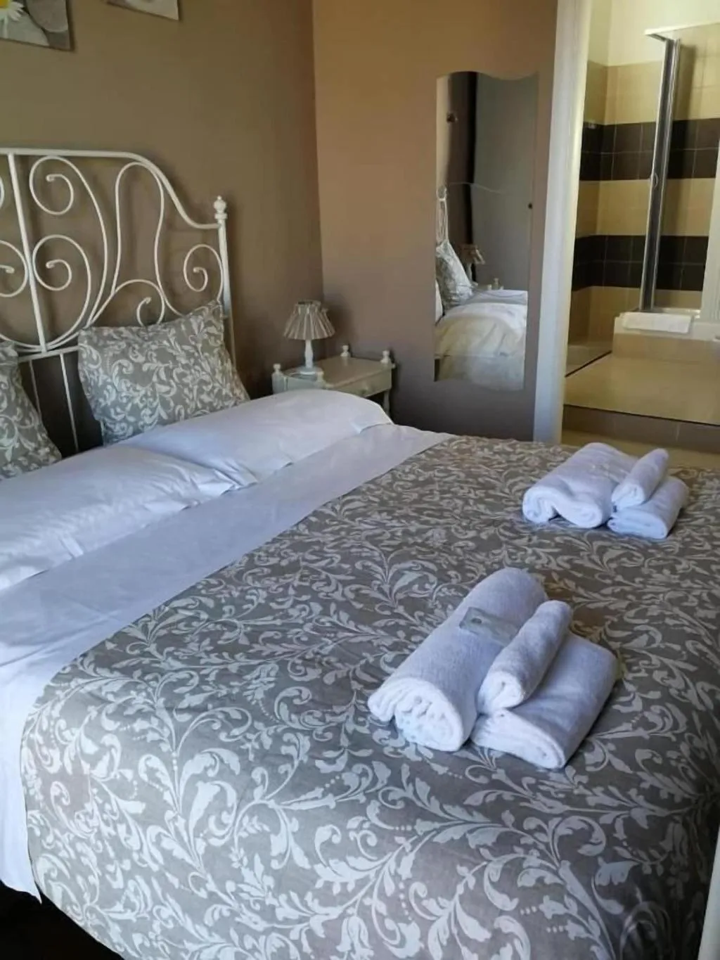 Room, Morgagni House, Rome