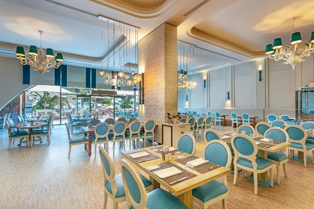 Restaurant, Titanic Deluxe Lara, Antalya