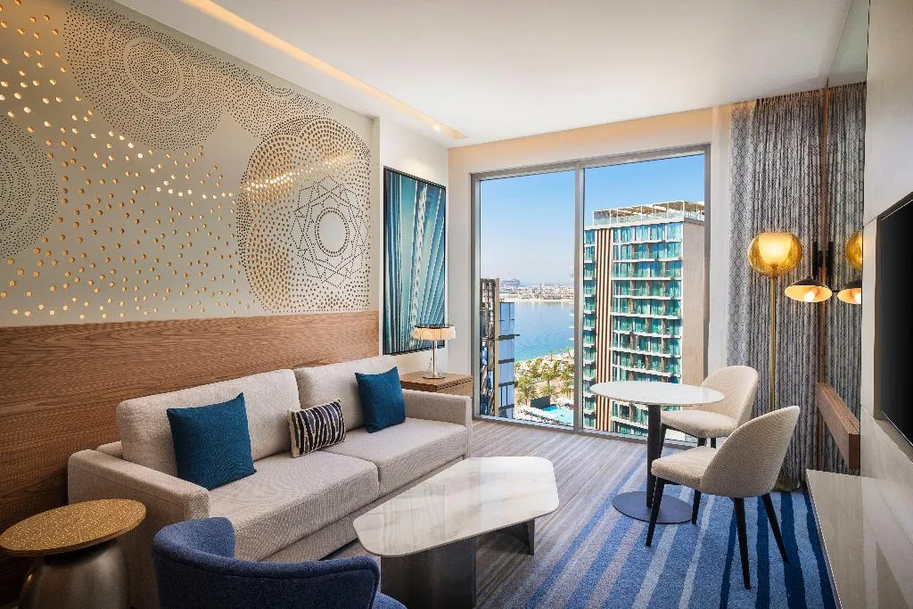 SUITE KING BED ONE BEDROOM  Room, Tumbi Ht Dubai The Palm, Tapestry Collec by Hilton, Dubai