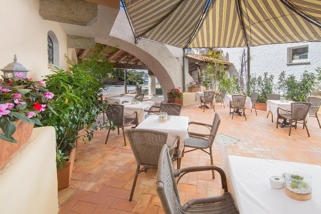 Bar, Colonna San Marco, Olbia