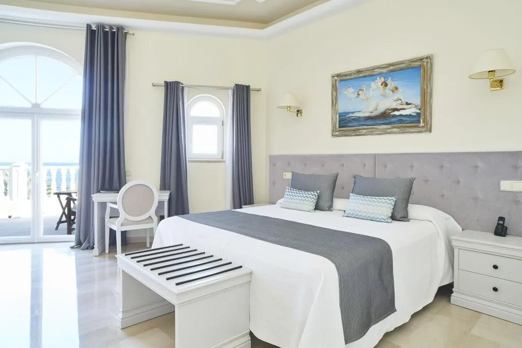Room, Grand Hotel Palladium, Ibiza