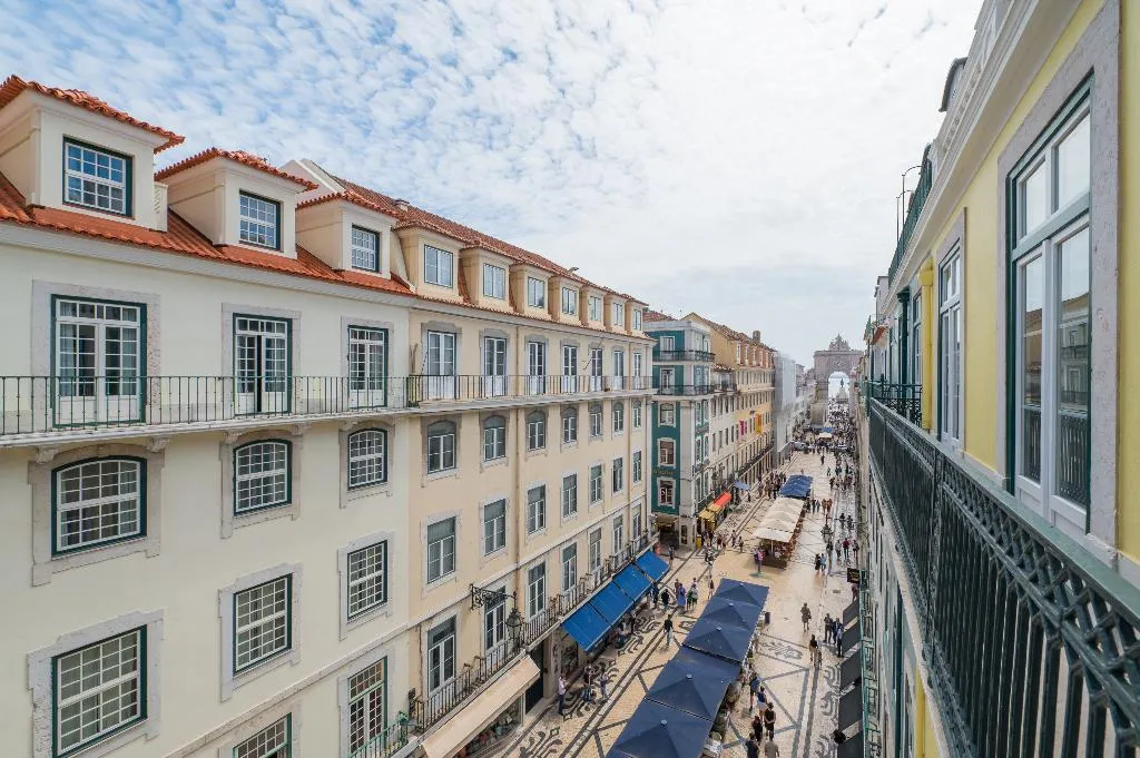 General view, Via Augusta 129, Lisbon