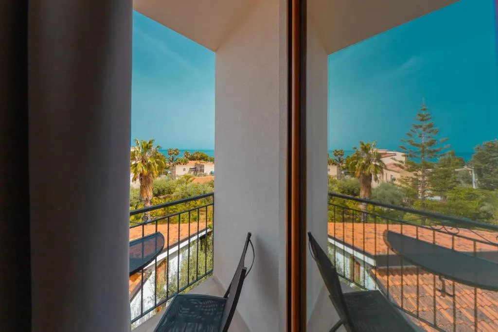 TRIPLE COMFORT Room, Baia del Capitano, Palermo