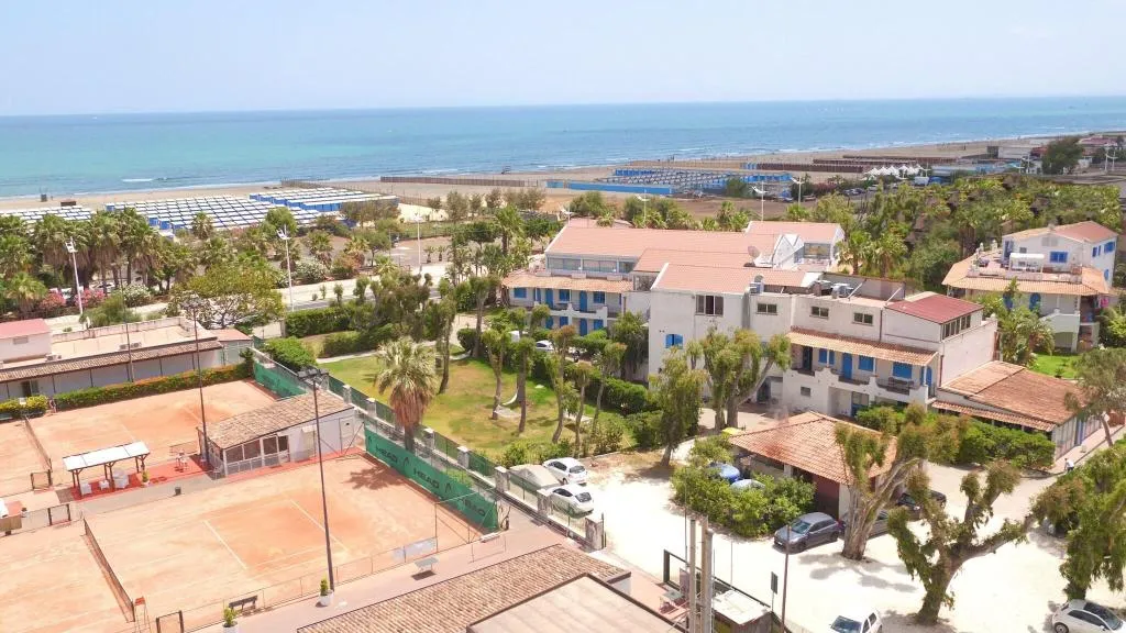 General view, Le Dune, Catania
