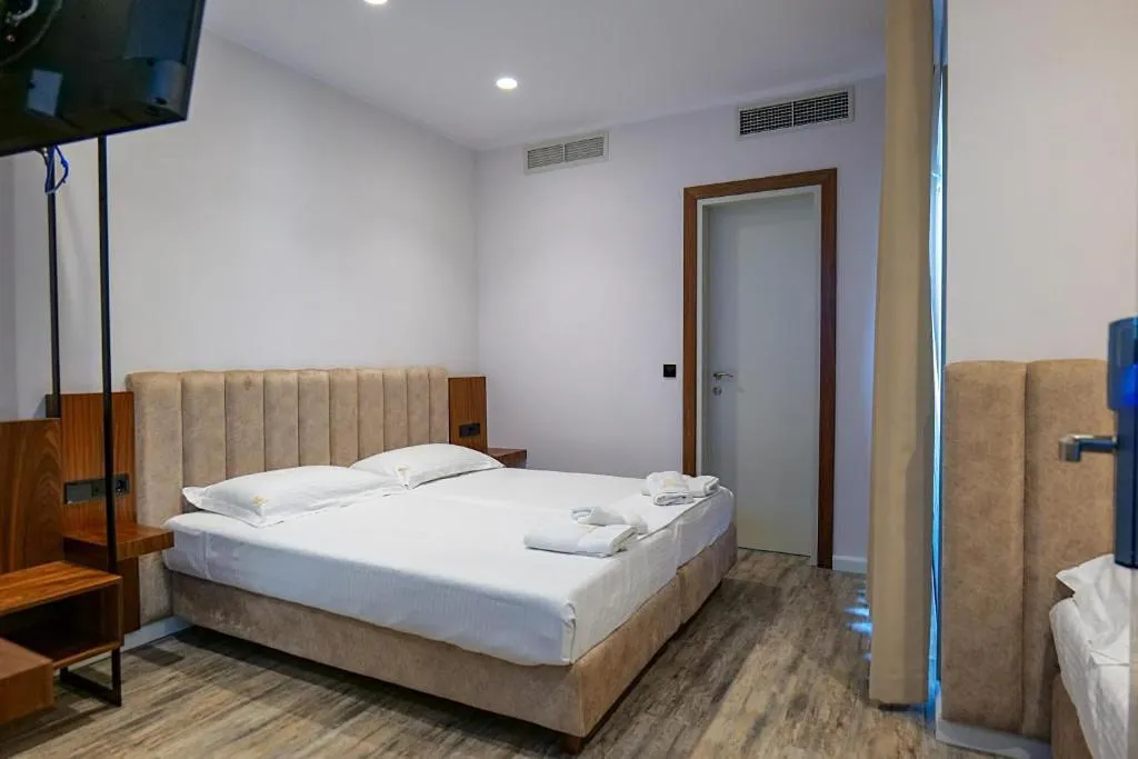 Room, Hotel Semajo, Kavaje