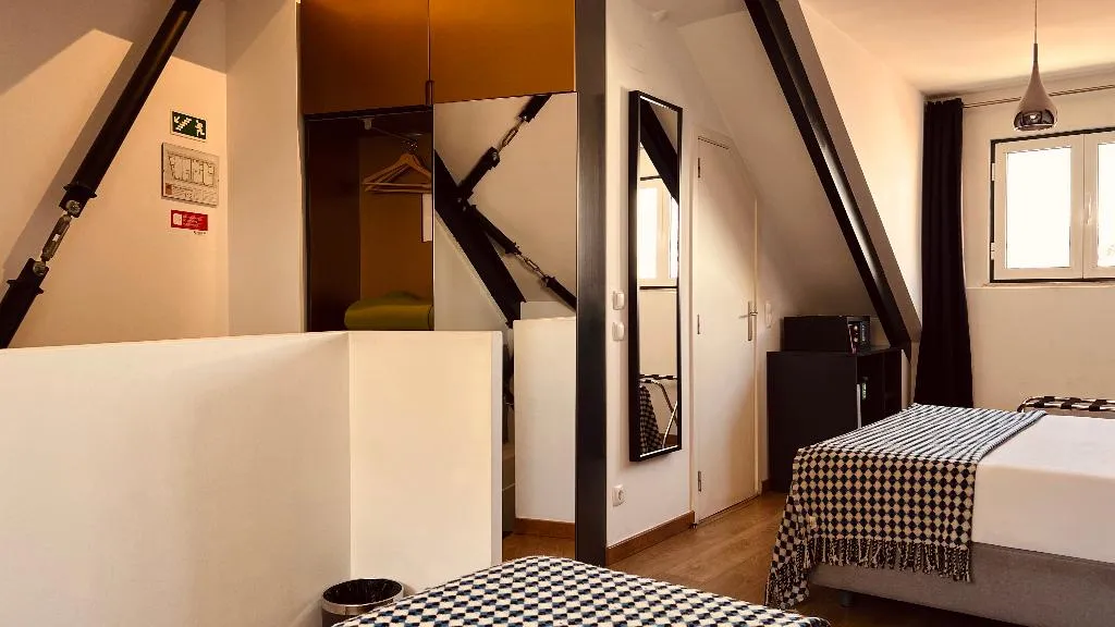 FAMILY ROOM STANDARD Room, Casa do Patio by Shiadu, Lisbon