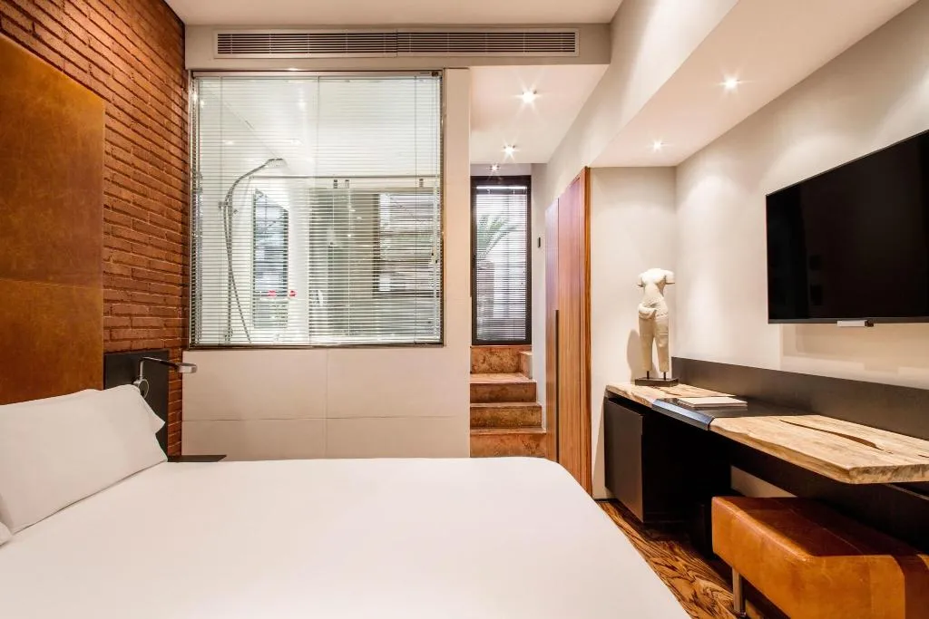 FAMILY ROOM TWO BEDS Room, Granados 83, Barcelona