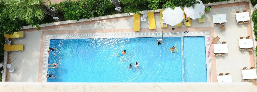 Pool, Royal Hill, Antalya