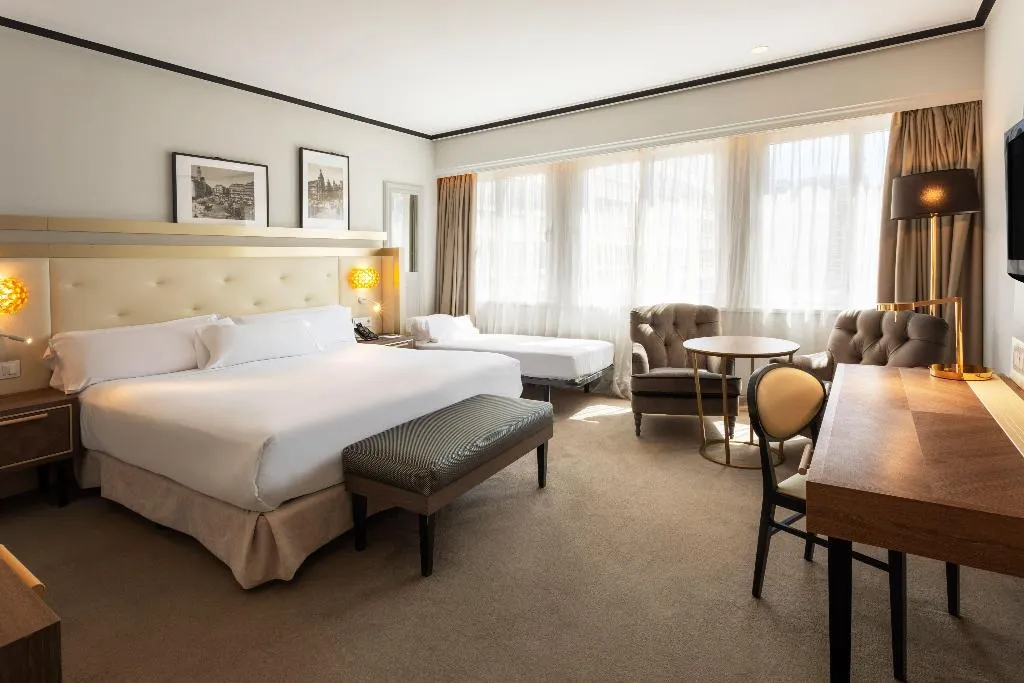 TRIPLE PREMIUM Room, Melia Castilla, Madrid
