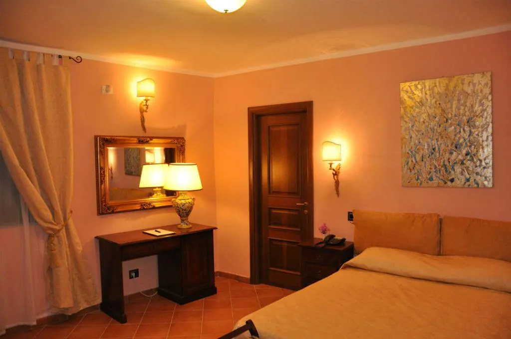 DOUBLE STANDARD Room, Hotel Sgroi, Naples