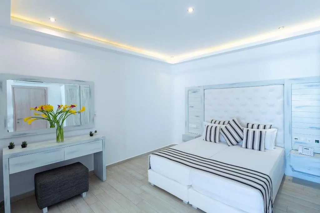 Room, Tropicana Hotel, Mykonos