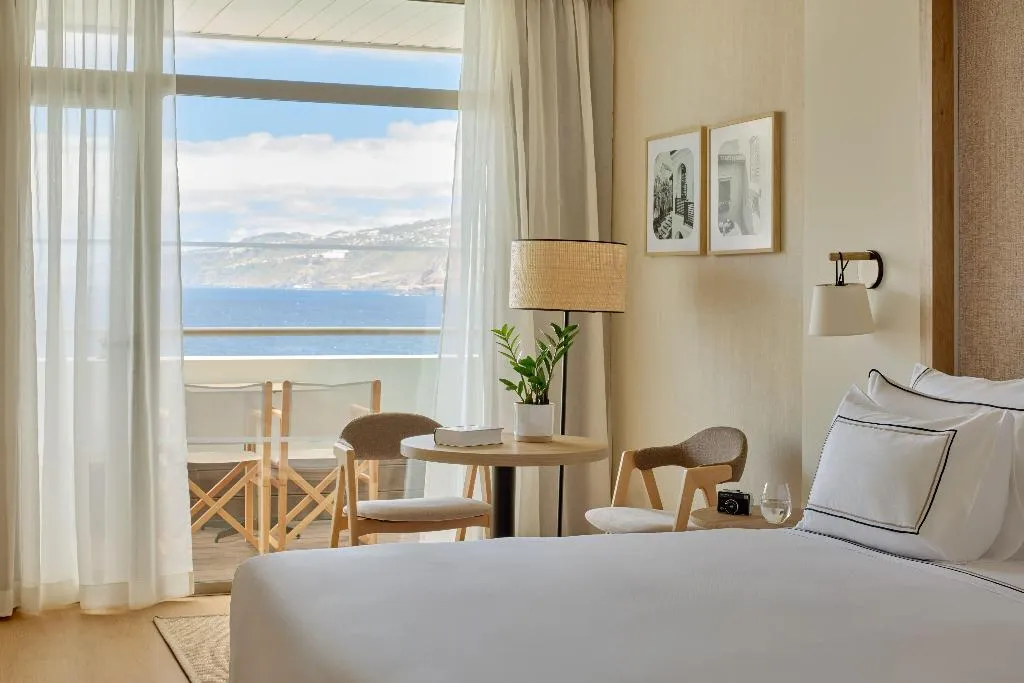 Double or Twin SEA VIEW Room, Meliá Costa Atlantis Tenerife, Tenerife