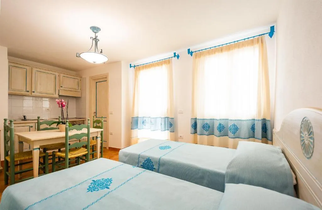 APARTMENT CAPACITY 4 ONE BEDROOM Room, Le Residenze Del Baia Marina, Olbia