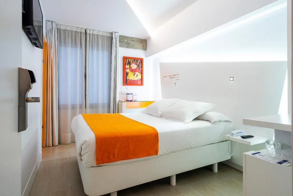 Double or Twin INNER Room, Atarazanas Malaga Boutique Hotel, Costa Del Sol